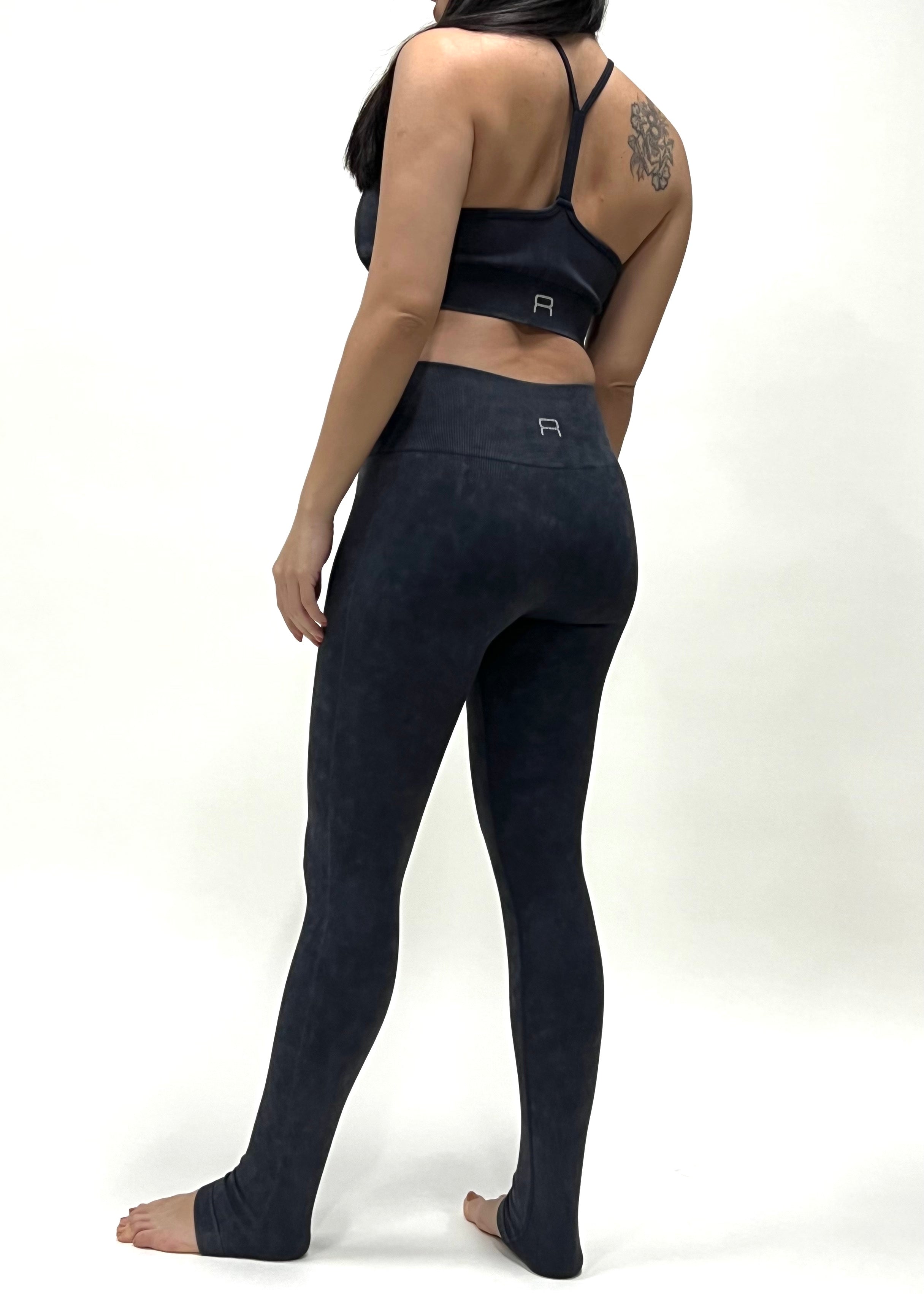 RECOIL Y2 BRA AND LEGGINGS RECOIL TRAINING